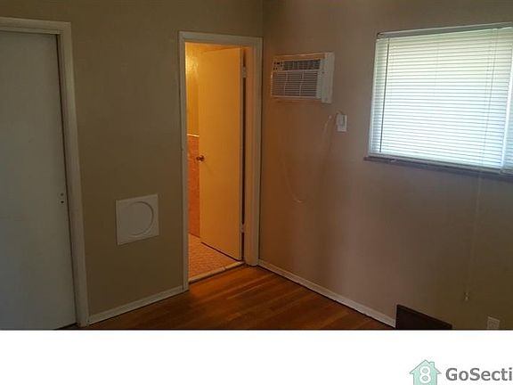 4th image of 3658 Illinois Ave APT 1