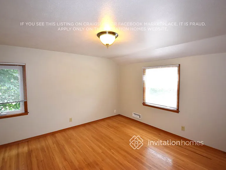 8285 Hyde Ct S — Photo 10