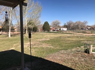 6 Adan Aragon Rd, Los Lunas, NM 87031