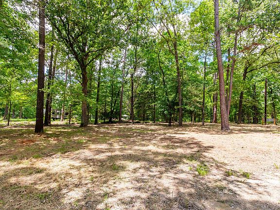 3rd image of 255 County Road 3496