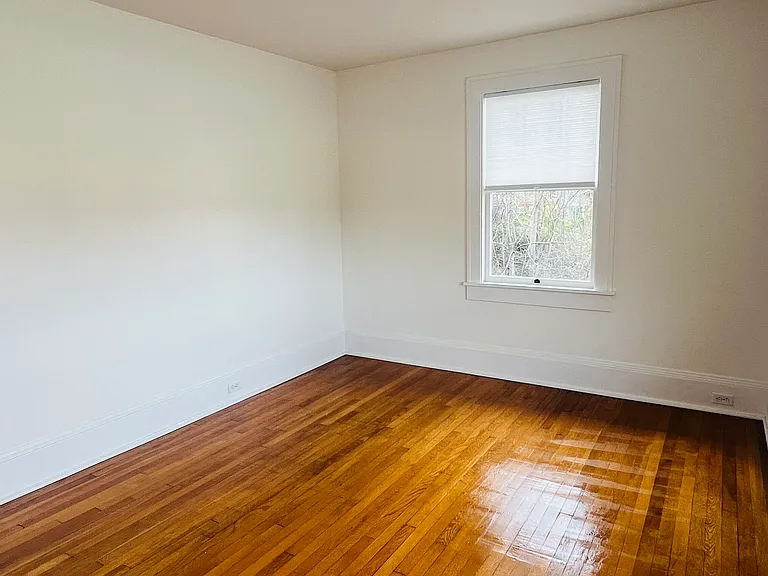 812 Tyler Ave #6 — Photo 7