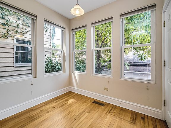 5th image of 5417 N Glenwood Ave APT 1