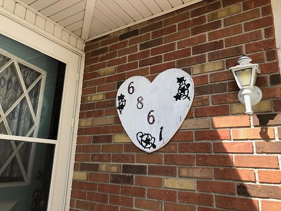 2nd image of 6861 Herron Dr