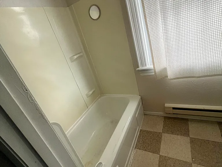 5220 Holmes St #B — Photo 5