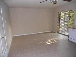5th image of 3021 Potomac Dr