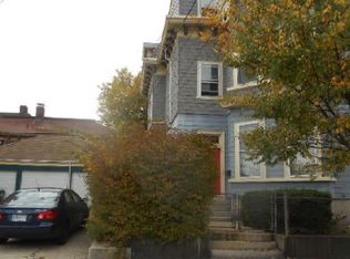 89 Courtland St, Providence, RI 02909