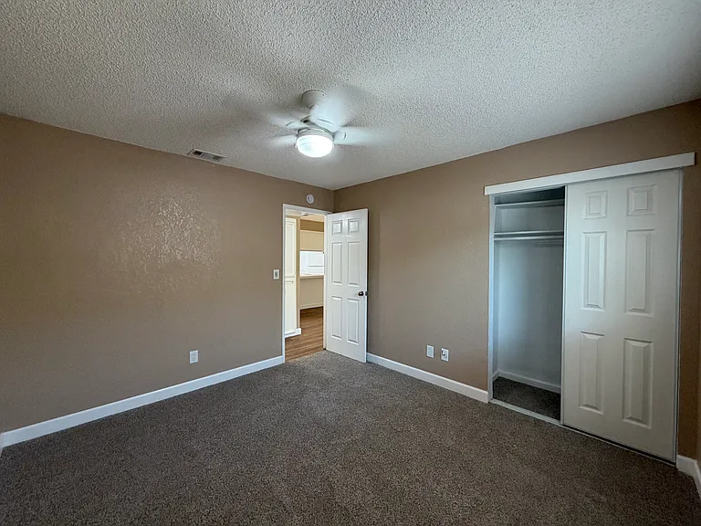 6906 Trovita Way #6906 — Photo 20
