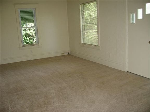 Living Room (Now Hardwood)