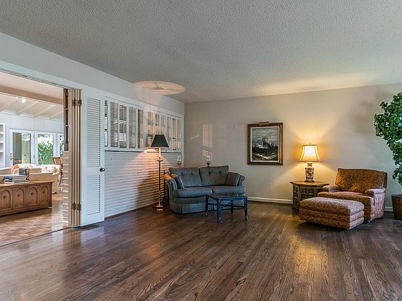 4th image of 4411 Olsen Blvd