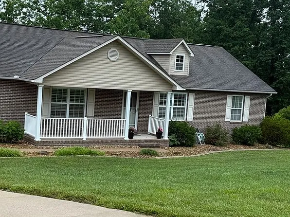 754 Sunset Ridge Dr, Crossville, TN 38571