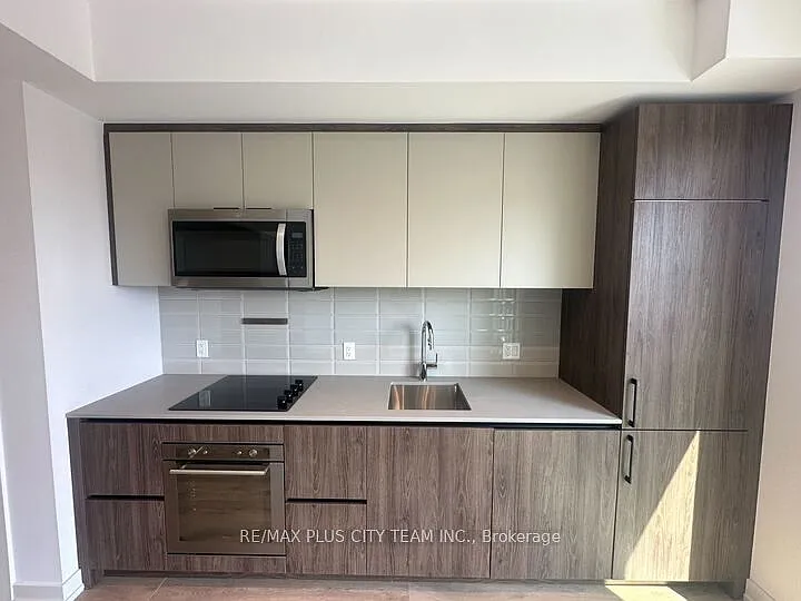 150 Logan Ave #542 — Photo 5