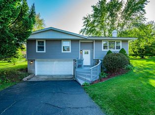 3161 Westwind Ct, Crown Point, IN 46307