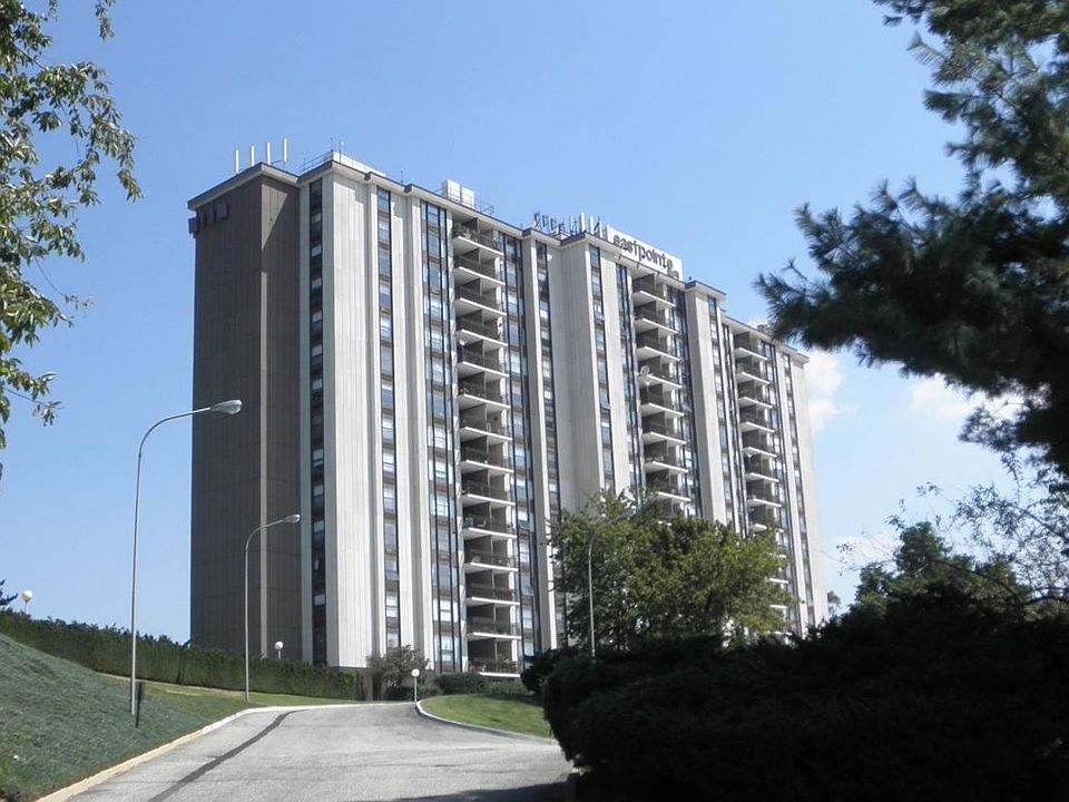 Luxury Living on the Hill