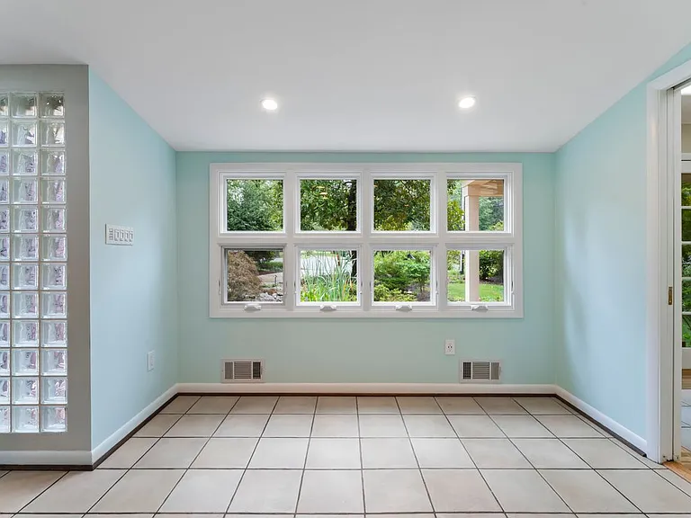 5002 Wenruth Pl — Photo 12