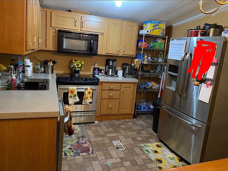 1st image of 328 Eland Dr
