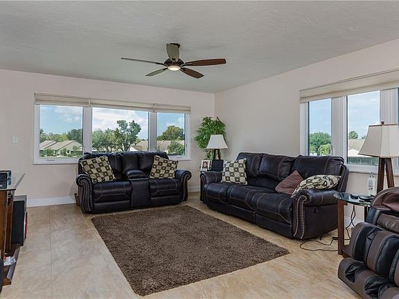 4th image of 6102 Augusta Dr APT 216