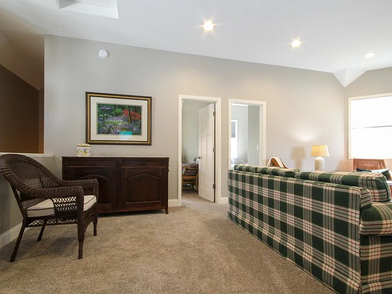 711 Sims Ave #A — Photo 8