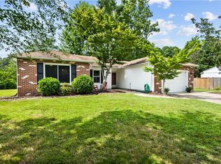 2300 Apple Tree Cres, Virginia Beach, VA 23456