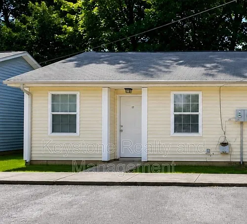 1375 Thompsonville Ln #18 Photo 1