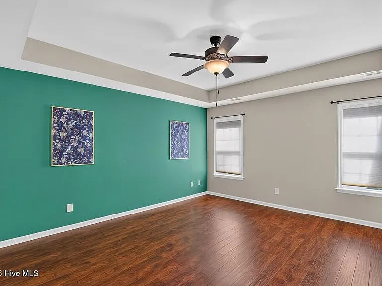 3208 Austin Ave — Photo 11