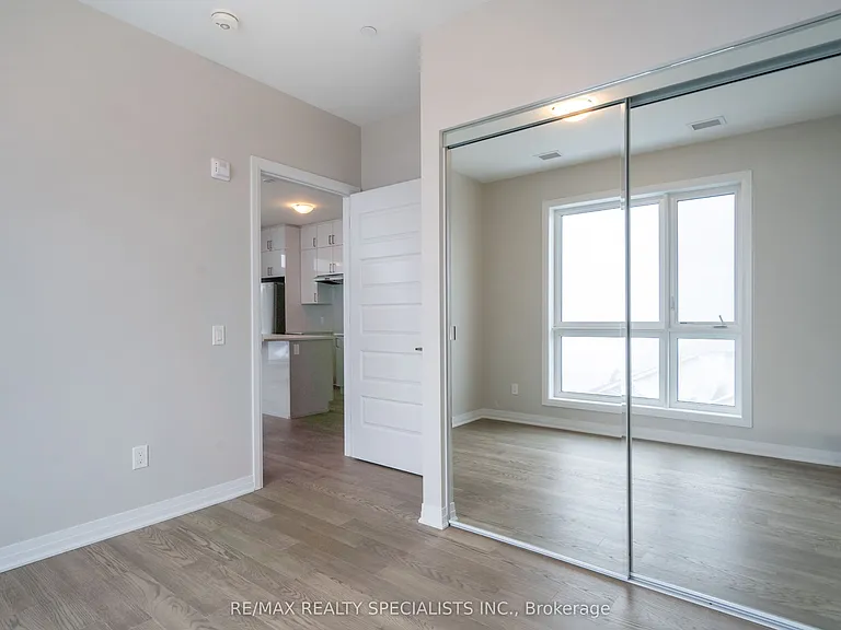 470 Gordon Krantz Ave #415 — Photo 18