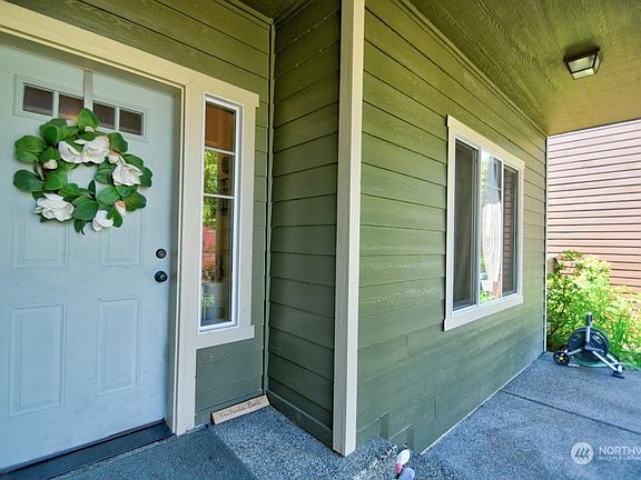 2nd image of 2439 55th Avenue SE