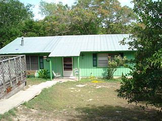 1st image of 612 Arkansas St