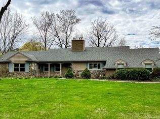 28509 Eastbrook Ct, Farmington Hills, MI 48334