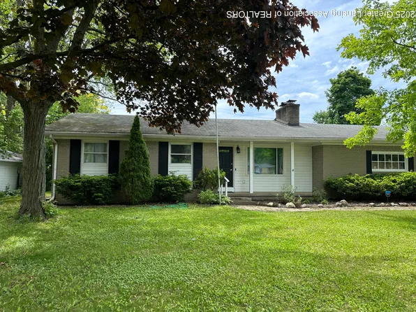 1568 Haslett Rd, East Lansing, MI 48823