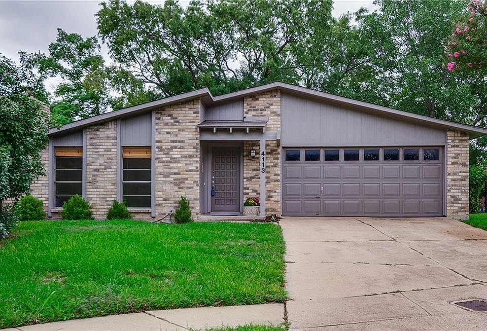 1st image of 4113 Hawthorn Ln