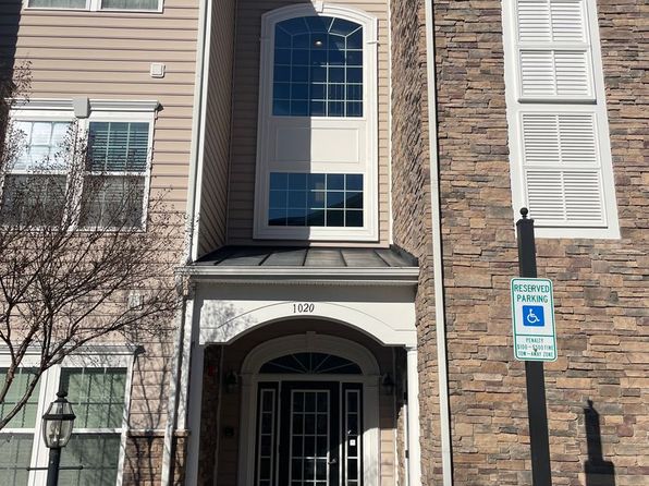 1020 Westwood Village Way Unit 403