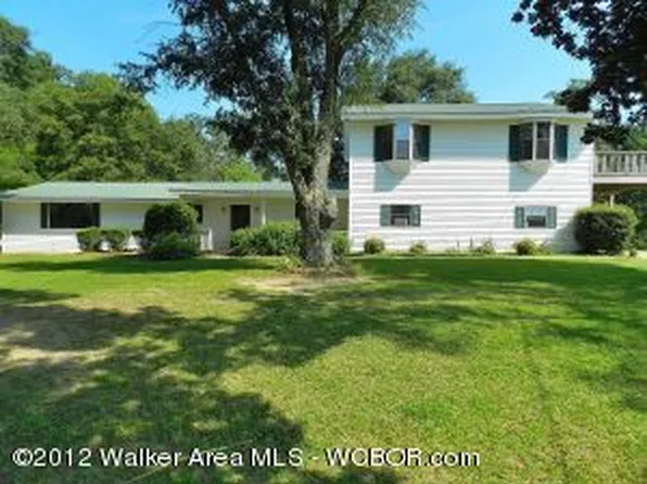 2259 Tommy Robinson Rd, Jasper, AL 35504