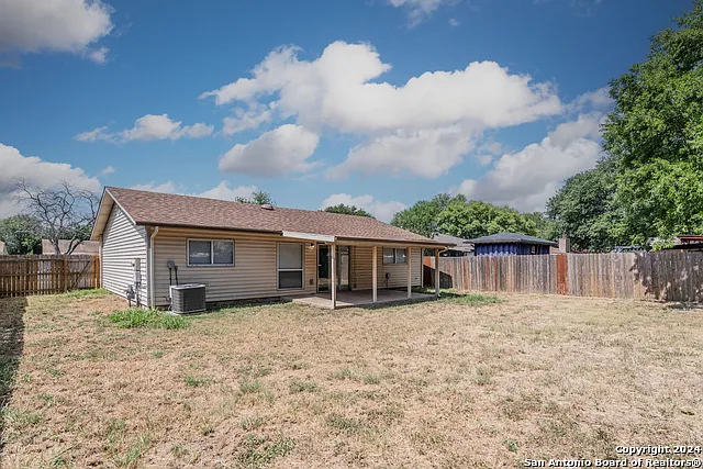 5011 Thomas Paine Dr — Photo 6