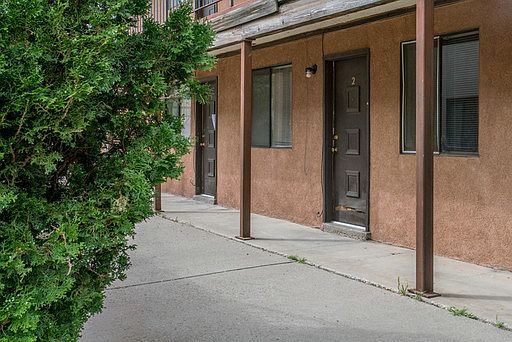 1st image of 402 Cornell Dr SE APT 8