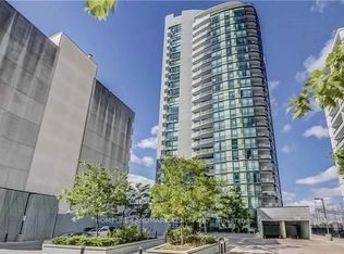 5740 Yonge St #302, Toronto, ON M2M 0B1