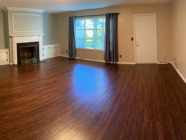 763 Mentor Ave — Photo 3