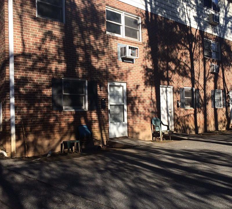 1st image of 35 Oak St APT C14