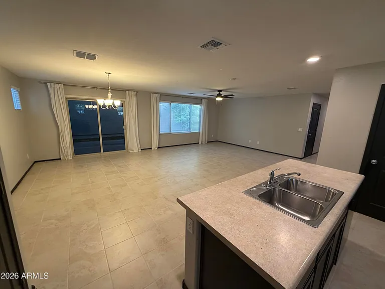 16576 W Jenan Dr — Photo 4