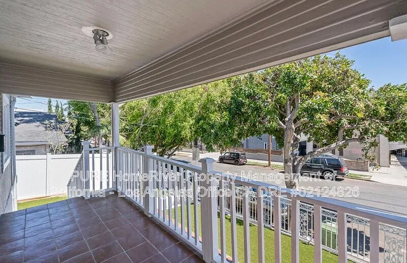 2 bed, 1.0 bath, 816 sqft, $2,895 — Photo 4