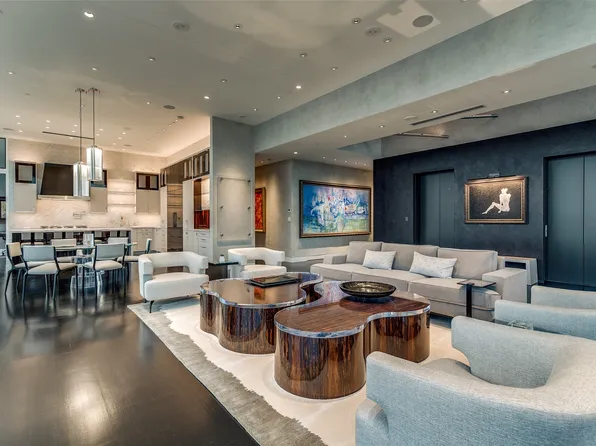 1918 Olive St Unit 4202, Dallas, TX 75201