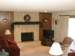 5320 SE 49th St, Berryton, KS 66409