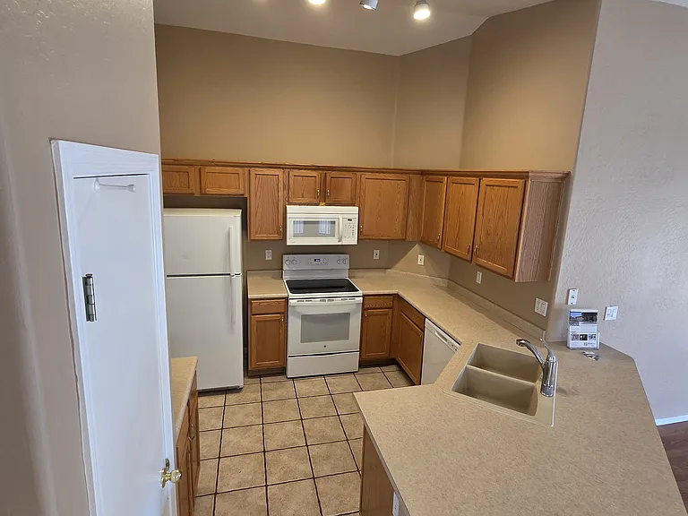 14015 W Cornerstone Trl — Photo 9