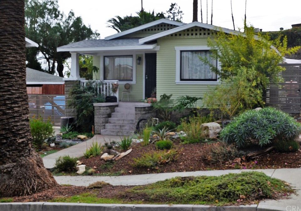 1st image of 1121 W Santa Cruz St