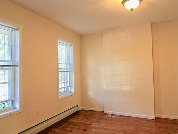 5th image of 4110 23rd Rd Floor 1