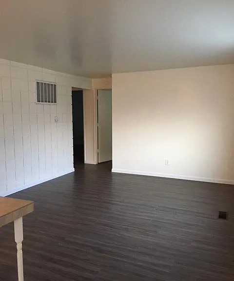 174 N Canyon Rd #3 — Photo 1