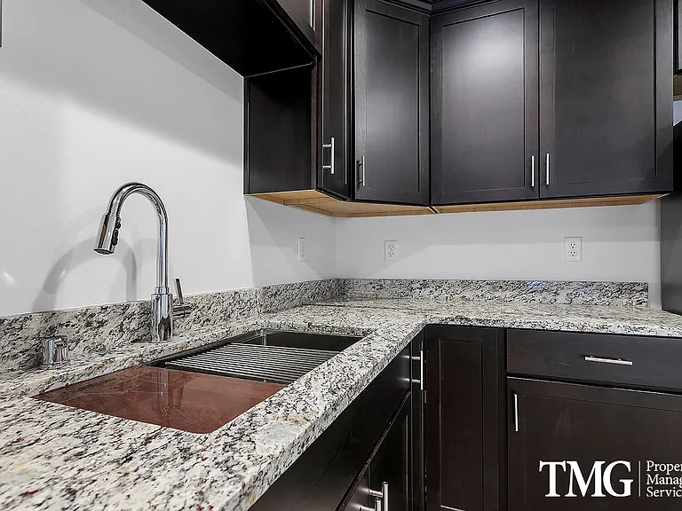 977 Creer Way #D-112 — Photo 41