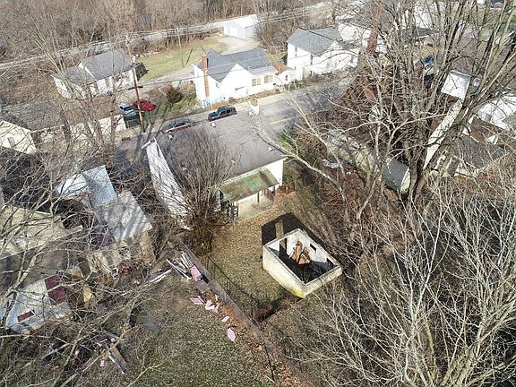 3rd image of 54368 Adams St