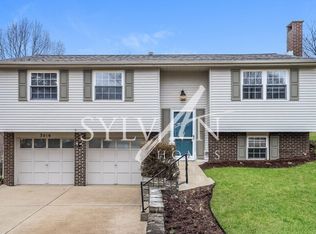 3016 Amy Dr, South Park, PA
