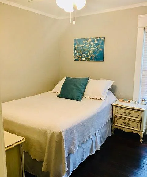 1177 Gladys Ave — Photo 13