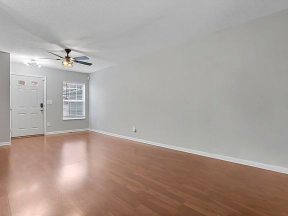 5th image of 6479 Walnut Fork Dr
